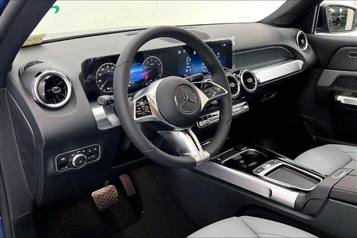 2026 Mercedes-Benz GLB 250 Base