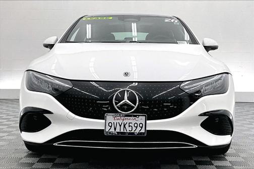 2026 Mercedes-Benz EQE 320 4MATIC