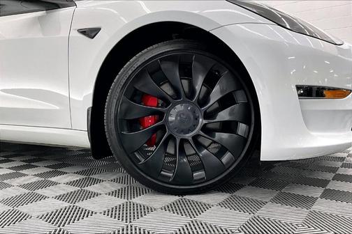 2023 Tesla Model 3 Performance