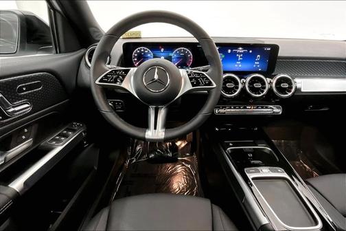 2026 Mercedes-Benz GLB 250 Base