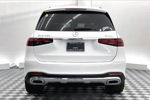 2025 Mercedes-Benz GLS 450 4MATIC