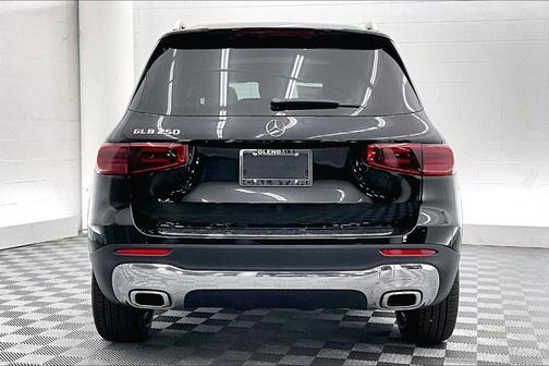 2026 Mercedes-Benz GLB 250 Base