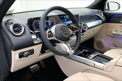2025 Mercedes-Benz GLB 250 Base