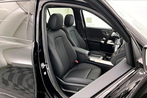 2026 Mercedes-Benz GLB 250 Base