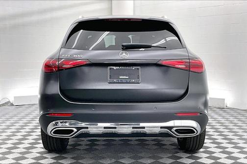 2025 Mercedes-Benz GLC 300 Base