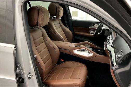 2025 Mercedes-Benz GLS 580 Base 4MATIC