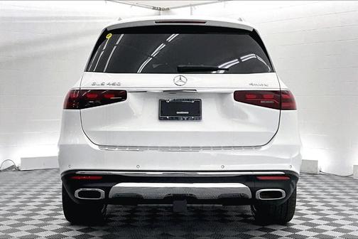 2025 Mercedes-Benz GLS 450 4MATIC