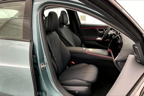 2026 Mercedes-Benz E-Class 