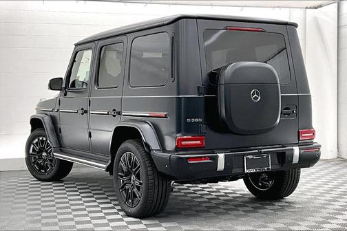 2025 Mercedes-Benz G-Class Base