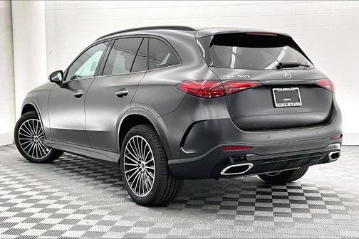 2025 Mercedes-Benz GLC 300 Base