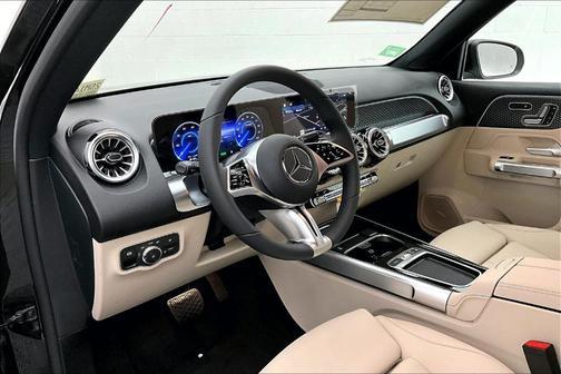 2025 Mercedes-Benz EQB 250 Base