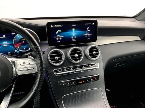 Polar White 2023 Mercedes-Benz GLC 300 4MATIC Coupe