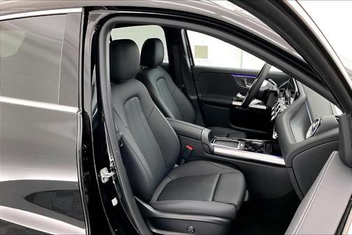 2025 Mercedes-Benz GLA 250 Base