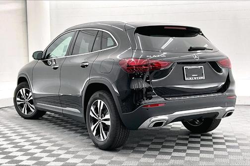 2025 Mercedes-Benz GLA 250 Base