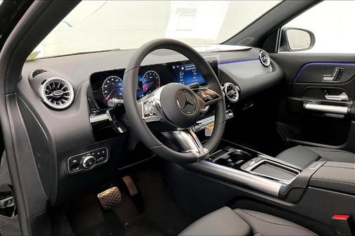 2025 Mercedes-Benz GLA 250 Base