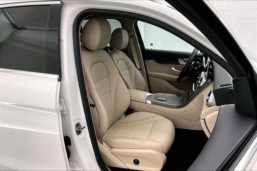 2021 Mercedes-Benz GLC 300 Base 4MATIC