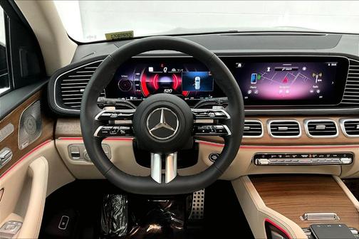 2025 Mercedes-Benz GLS 450 4MATIC