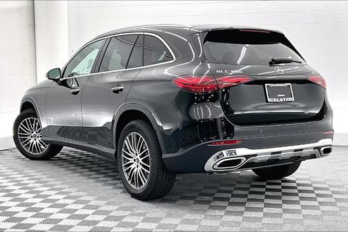 2025 Mercedes-Benz GLC 300 Base