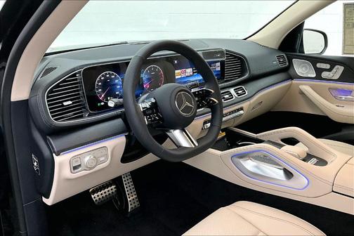 2025 Mercedes-Benz GLS 450 4MATIC