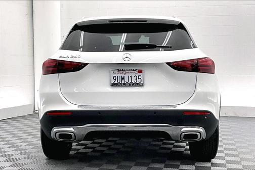 2025 Mercedes-Benz GLA 250 Base