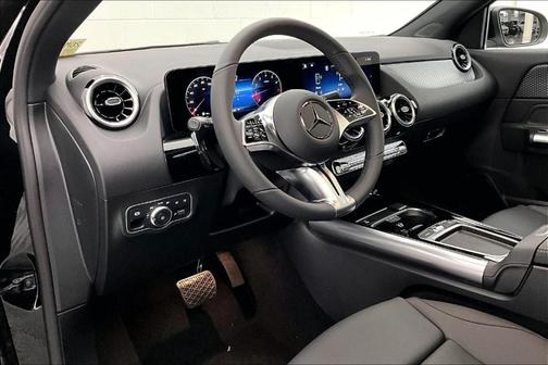 2026 Mercedes-Benz GLA 250 Base