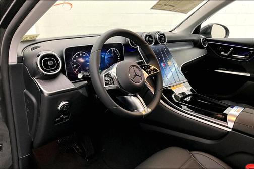 2025 Mercedes-Benz GLC 350e Base 4MATIC
