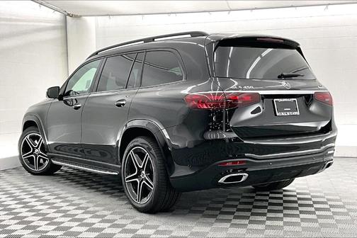 2025 Mercedes-Benz GLS 450 4MATIC