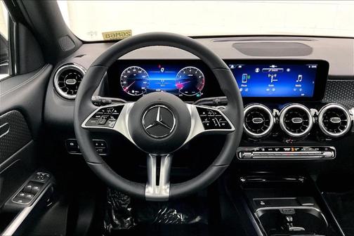 2026 Mercedes-Benz GLB 250 Base