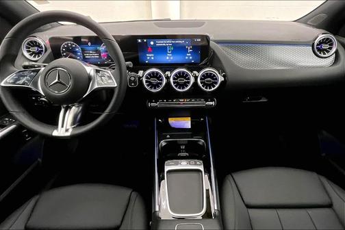 2025 Mercedes-Benz GLA 250 Base
