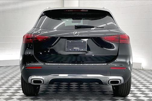 2025 Mercedes-Benz GLA 250 Base