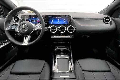 2026 Mercedes-Benz GLA 250 Base