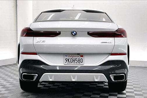 2023 BMW X6 xDrive40i