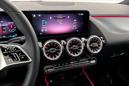 2025 Mercedes-Benz GLA 250 Base