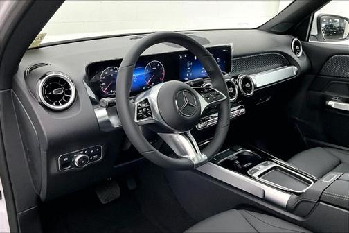 2026 Mercedes-Benz GLB 250 Base