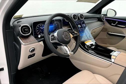 2025 Mercedes-Benz GLC 350e Base 4MATIC