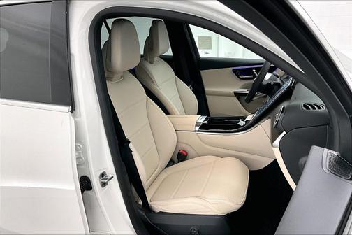 2025 Mercedes-Benz GLC 350e Base 4MATIC