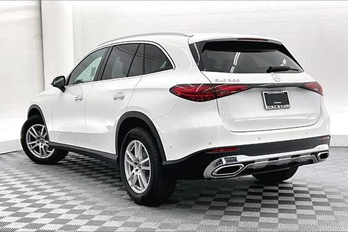 2025 Mercedes-Benz GLC 300 Base
