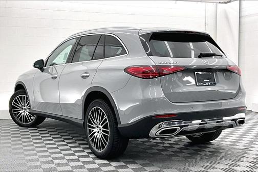 2026 Mercedes-Benz GLC 300 Base