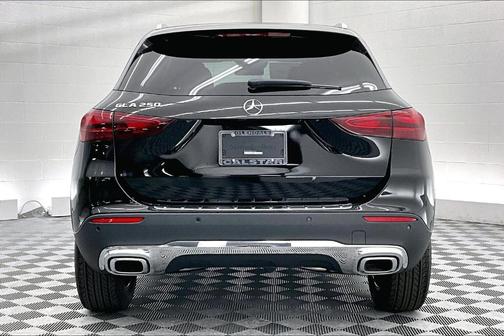 2025 Mercedes-Benz GLA 250 Base