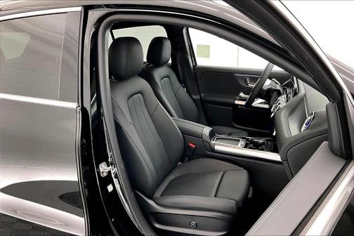 2025 Mercedes-Benz GLA 250 Base