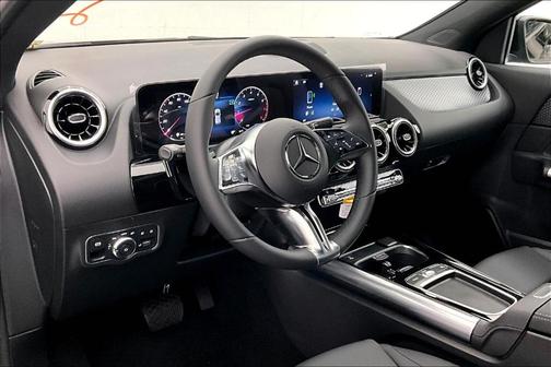 2026 Mercedes-Benz GLA 250 Base