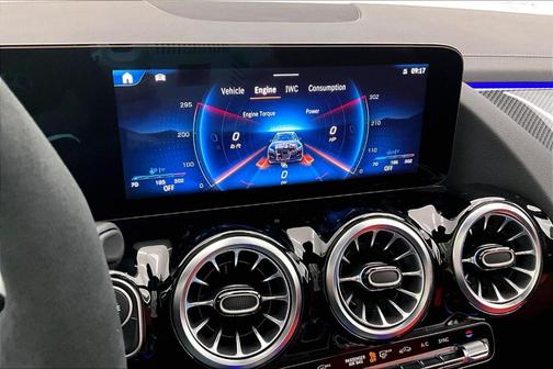 2025 Mercedes-Benz AMG GLA 35 Base