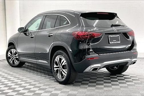 2025 Mercedes-Benz GLA 250 Base