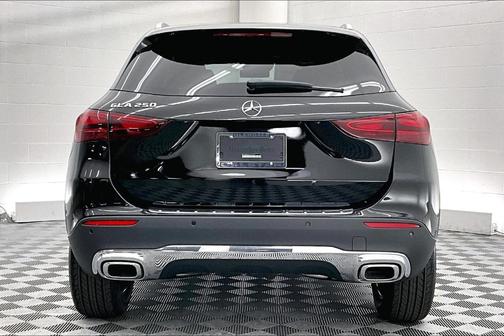 2025 Mercedes-Benz GLA 250 Base