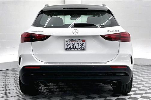 2025 Mercedes-Benz AMG GLA 35 Base
