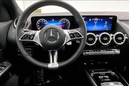 2026 Mercedes-Benz GLA 250 Base