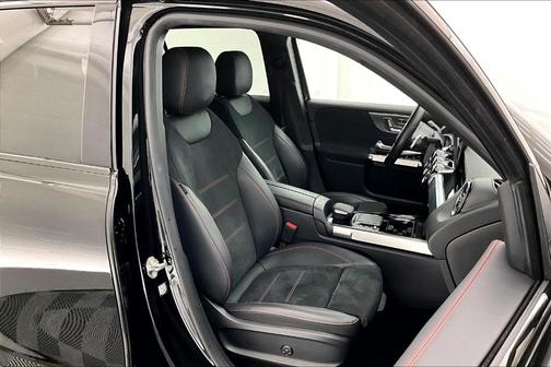 2022 Mercedes-Benz GLB 250 Base
