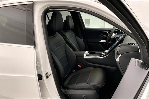 2025 Mercedes-Benz GLC 350e Base 4MATIC