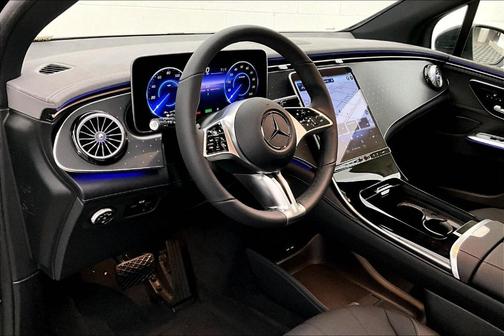 2026 Mercedes-Benz EQE 320 Base 4MATIC