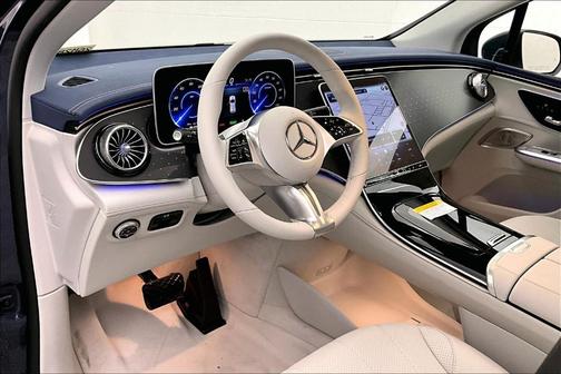 2026 Mercedes-Benz EQE 320+ Base